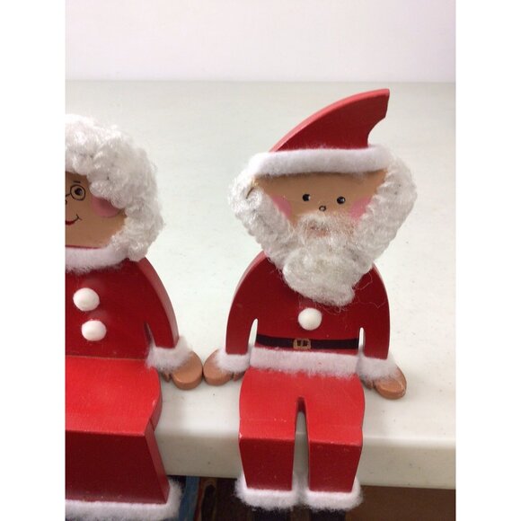 Vintage Wooden Christmas Mr & Mrs Claus Mantle Pieces - Picture 7 of 7